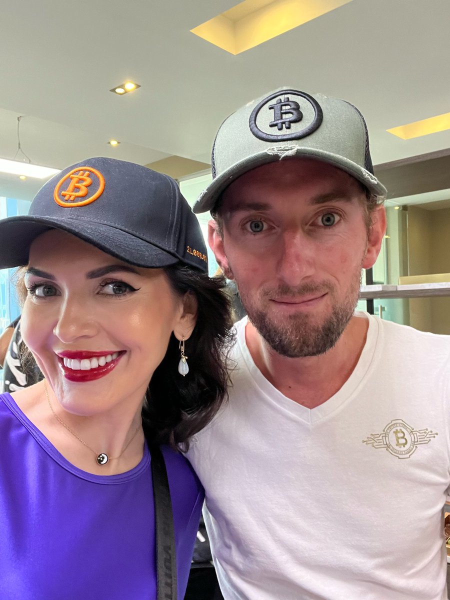 maria_andersen_'s tweet photo. I had a great time yesterday celebrating Bitcoin Pizza Day 🍕 at #BitgetDubai #Bitgetglobal #Davincij15 #Realcryptojamie #BitgetPizzaDay https://t.co/dNPnV8a18E