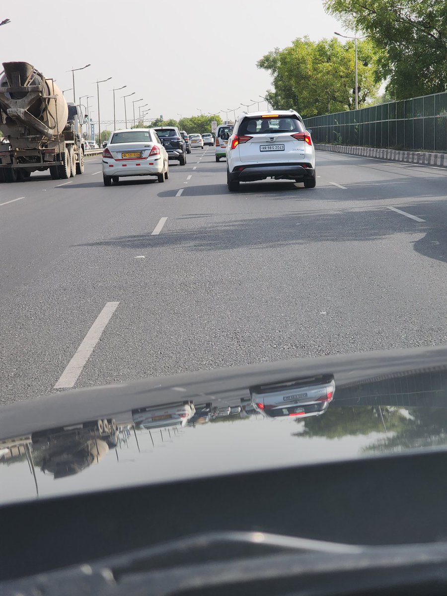 CurbOver's tweet photo. On the way to meet the Jimny. Tomorrow morning we drive the Legend. Stay tuned. https://t.co/YQjZEM4oj6