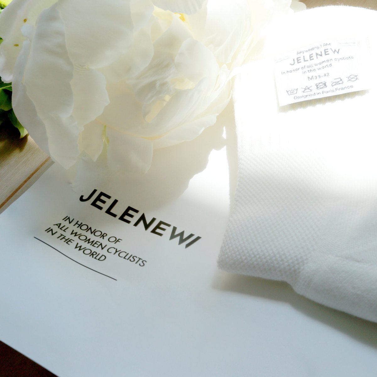 jelenew.com Thoughtfully designed with meticulous attention to detail, combining fashion-forward aesthetics with exceptional functionality. Jelenew, premium cycling apparel created for female cyclists. #cycling #cyclinglife #womencycling #cyclistlife