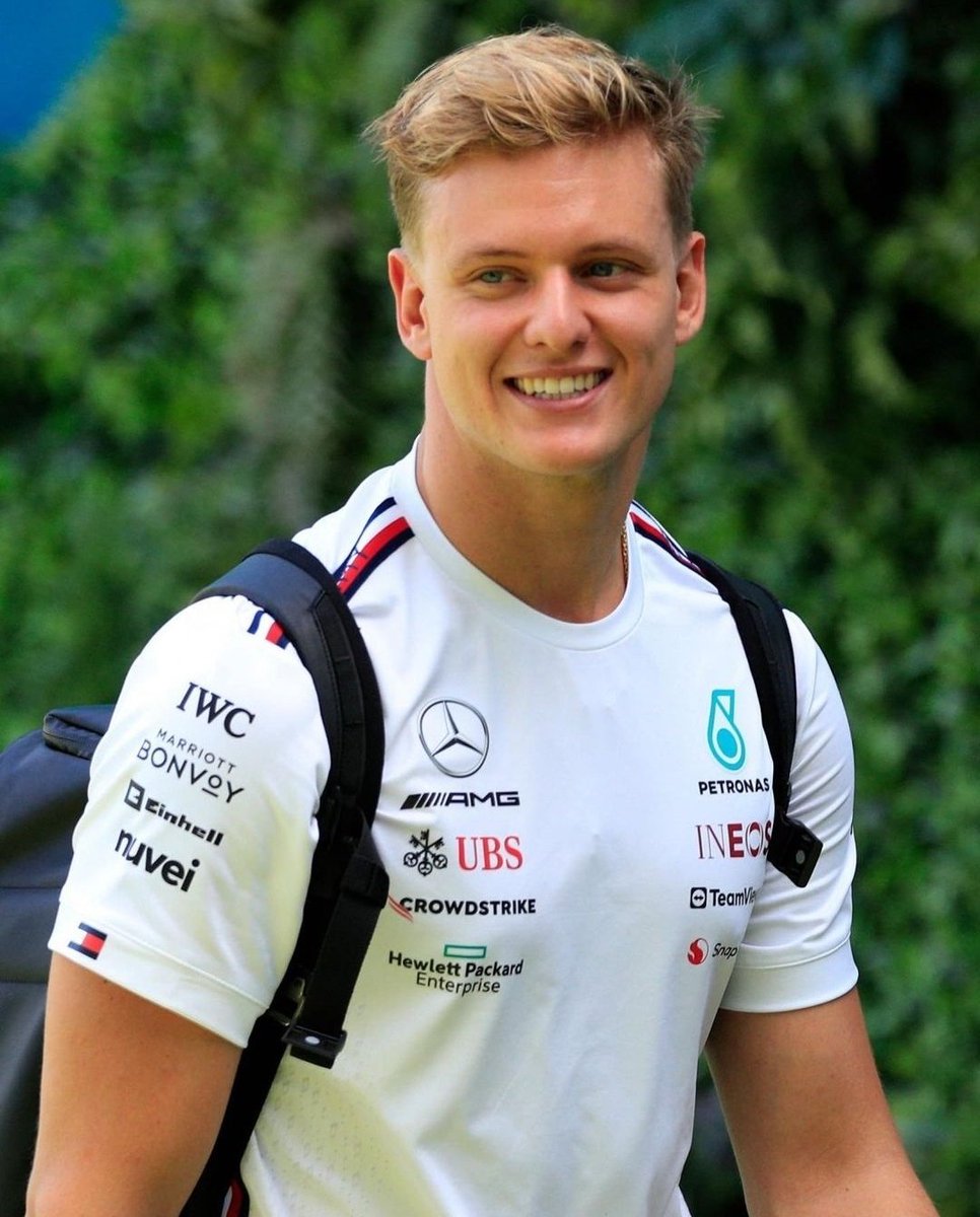 mick schumacher is so dreamy like guys he's the literal definition of perfection ✨❤️🤩

#F1 #MickSchumacher