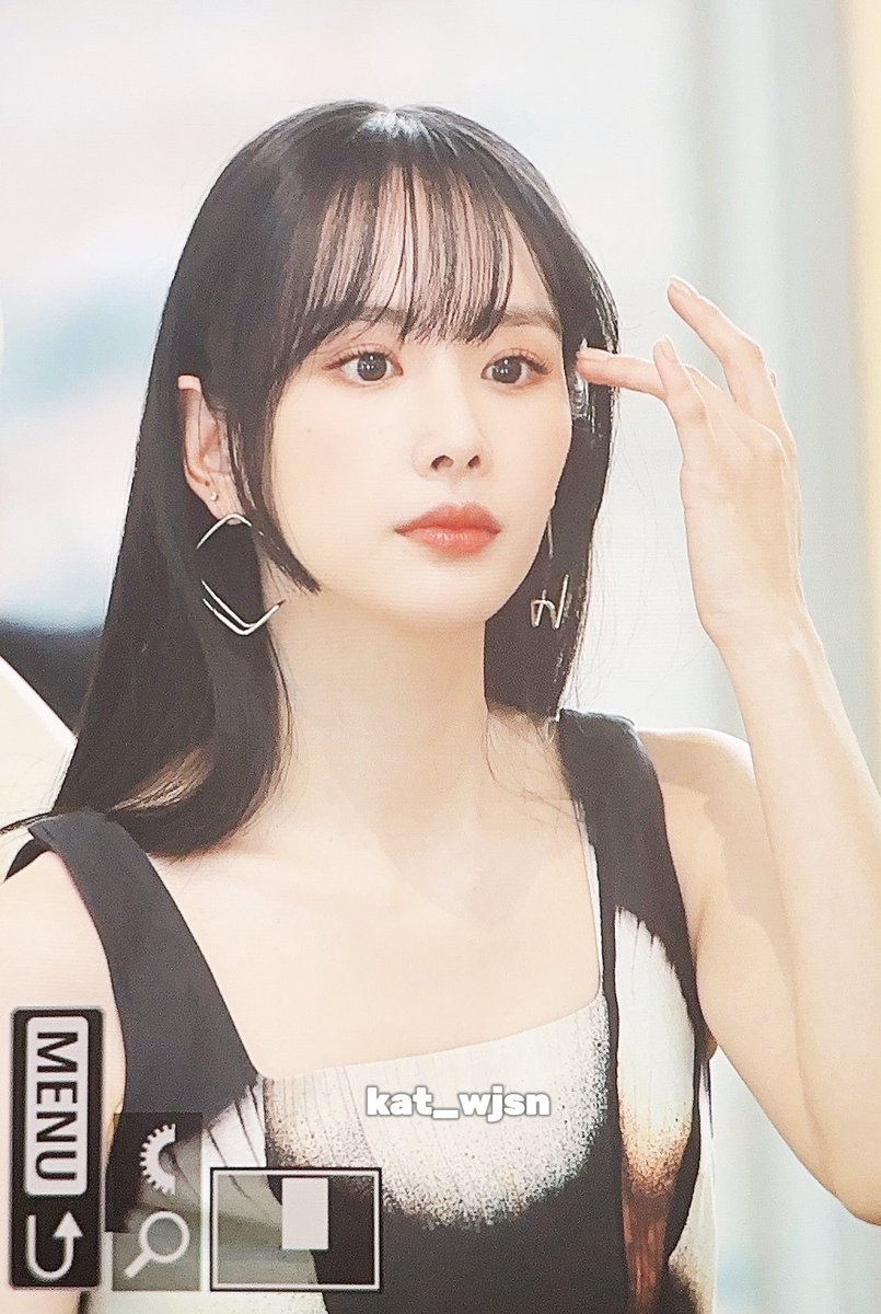 kat_wjsn tweet picture