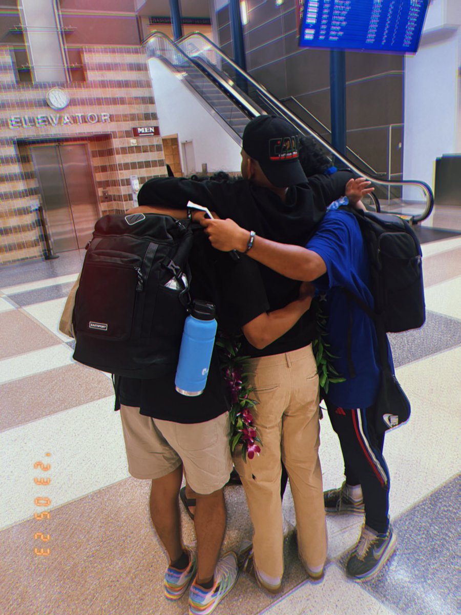 Marcina.Langrine tweet media