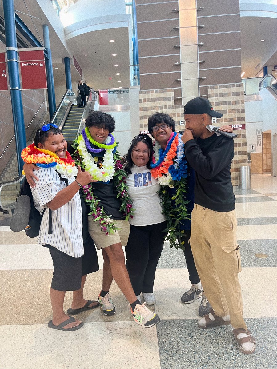 Marcina.Langrine tweet media