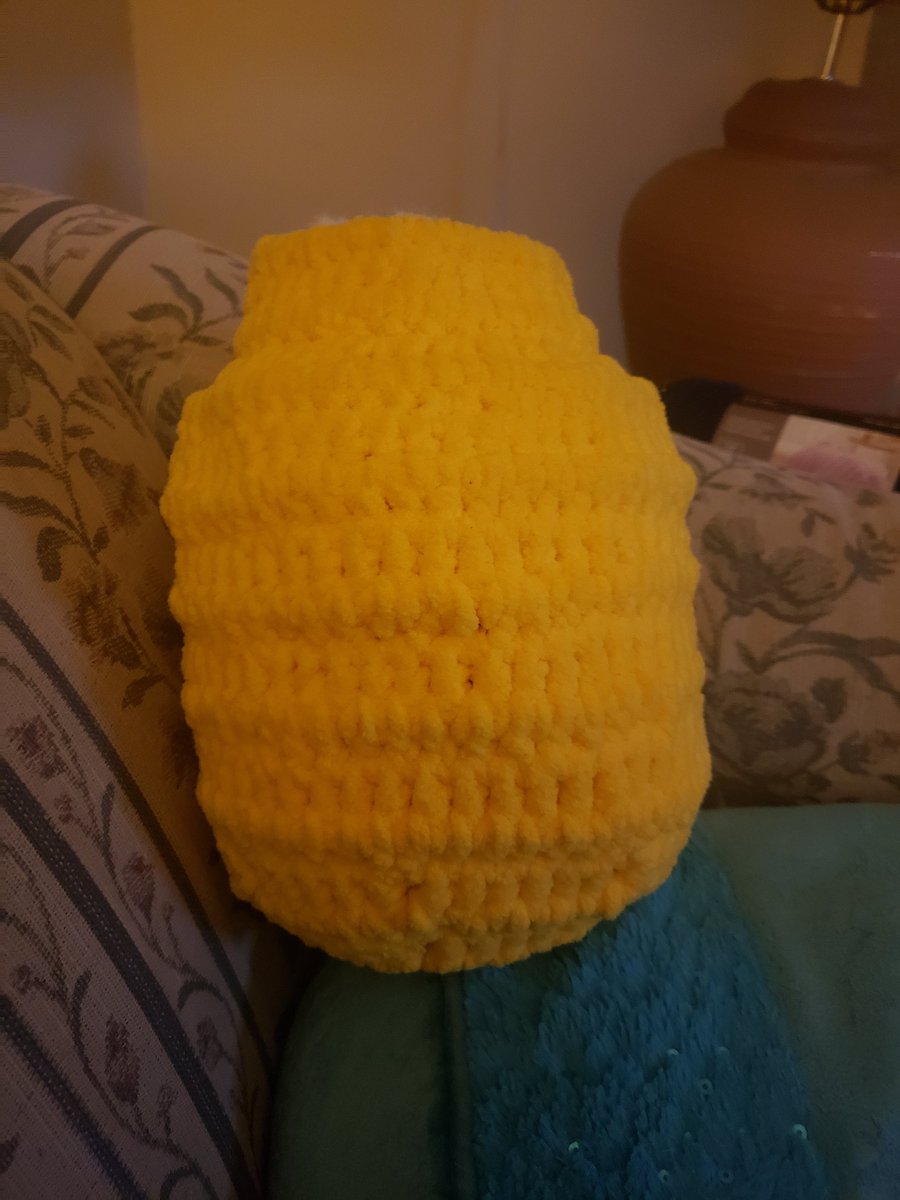 NekoRussia's tweet photo. Wally is gonna be a big boy 😳 He might wind up being his actual size but oh well I don't mind 😆 But the body is complete! Onto the legs and arms!

#crochet #welcomehomepuppetshow #WelcomeHomeWallyDarling #WelcomeHome #WallyDarling #WallyDarlingPlush https://t.co/Uu5hYgJdJb