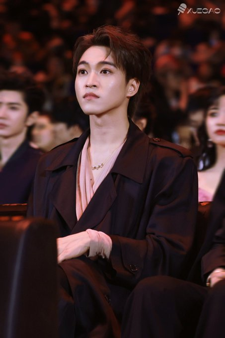 UnoSantaZando's tweet photo. Nhớ bồ tui oy
@santa_zanduo

Battle King Uno Santa  
#Santa_ChampionsReunion #SANTAxGreatdancecrew2 #GreatDanceCrewS2 #UnoSanta #SANTA #サンタ #ซานตะ #赞多 https://t.co/HJFwoUR7Bd