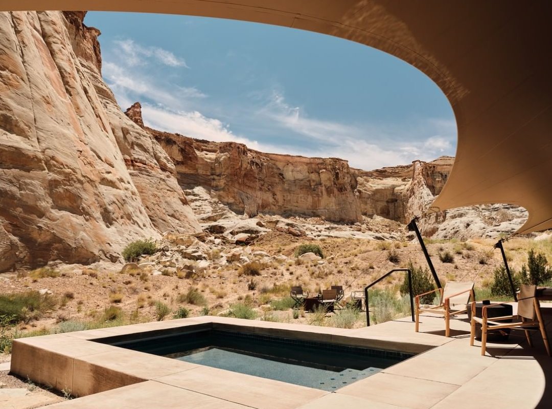 guardiaplanet's tweet photo. Confortable backyard to the desert. 
#planetearth #planetguard #nature #landscape #travel #spa #peace #life #hope #stillness #relax #harmony #water #sea #light
#sun #desert #plain #plateu #garden #backyard https://t.co/jNkX8kay83