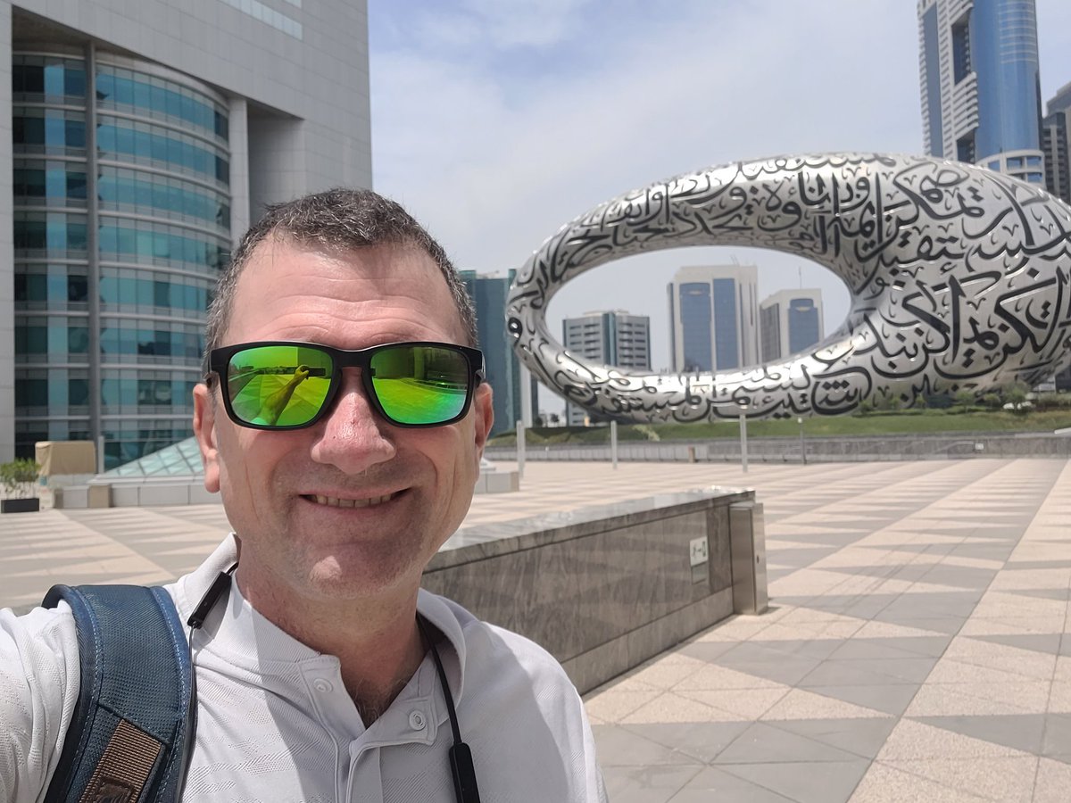 GM 😊 2 GM crew, from sunny 🌞 &amp; hot 🔥 🥵  Dubai 🇦🇪