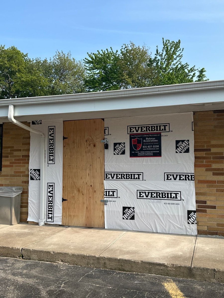 Car vs Building emergency board up. 
HireBulovas.com