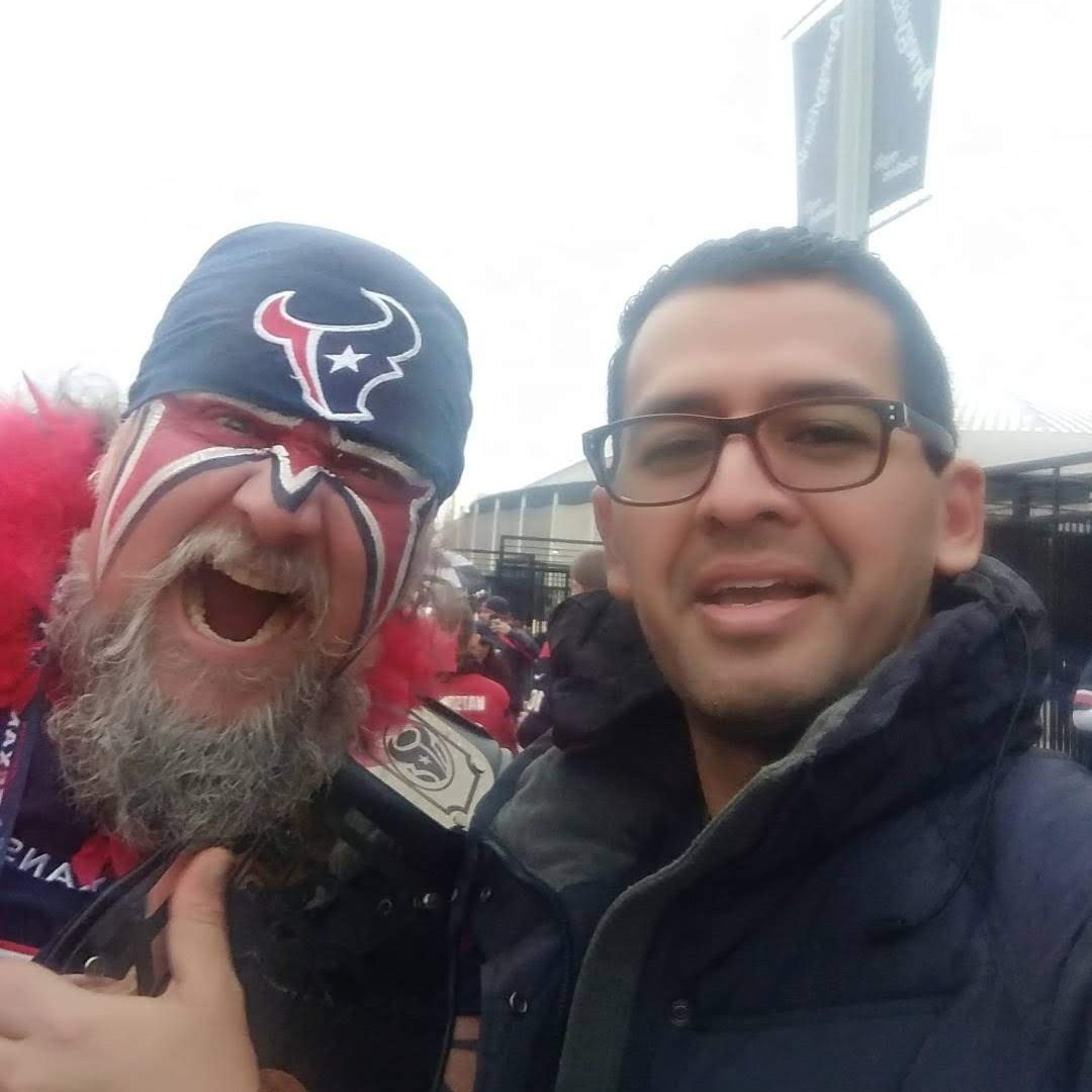 ballantines84's tweet photo. #NuevaFotoDePerfil https://t.co/BzeHYrUrHN