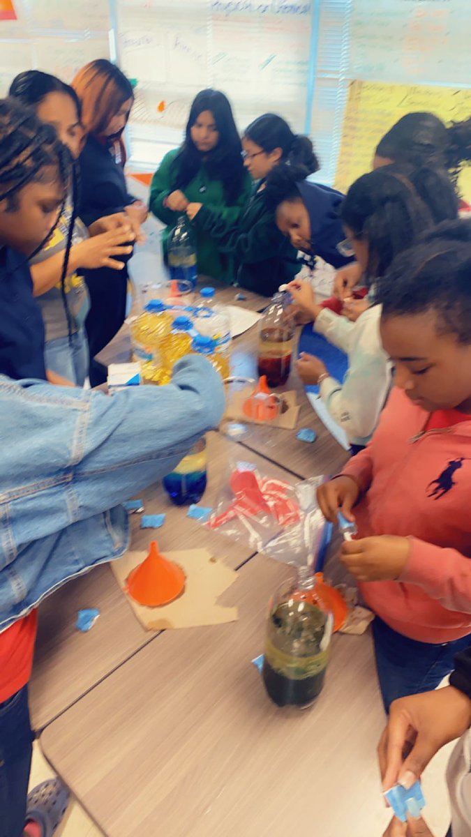 AngelaW55458110's tweet image. A Day In The Life Of A 6th Grade Wolverine @Williams44STEM Engaging and Exciting Science Rocks! Thanks @HighlandHtsES Scholars @HISDChoice @TeamHISD #feederpattern #LevelUp ⭐️🥇