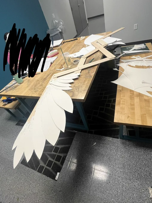 im making a pair of kaveh themed wings for my 3d design final and Man this is a lot of work