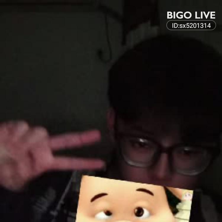 BeeeBlock's tweet image. Venha assistir a livestream do⚡轩轩. no #BIGOLIVE e faça novos amigos! slink.bigovideo.tv/F7t0qz