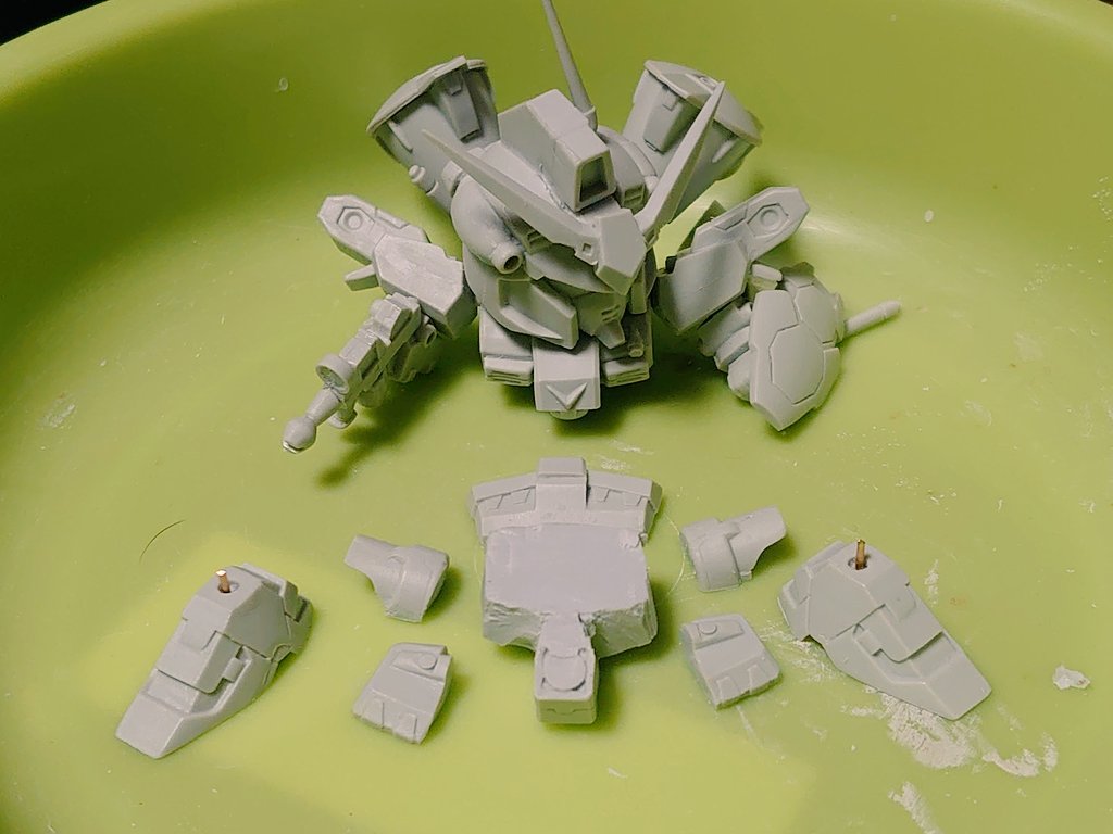 Bクラブ B-CLUB SD GUNDAM 「ガンダム GP01-Fb」ガレージキット 箱絵は