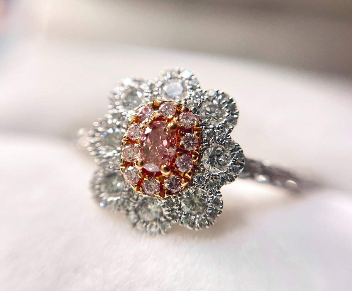 レア❣️天然ピンクダイヤモンド原石ピアス 日独ソ付】多色性◎美しいピンクダイアスポア 1.016ct | 宝石つむり