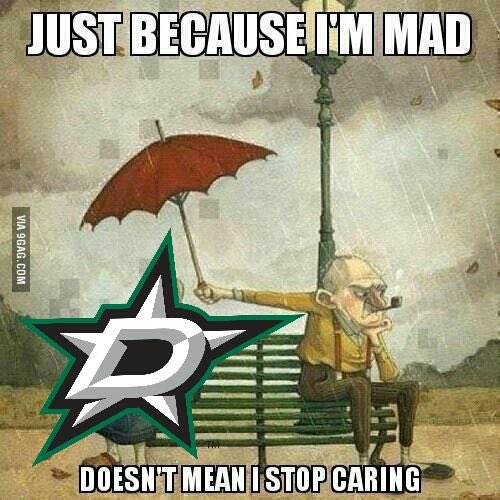 TxForever's tweet photo. #TexasHockey 😂🫠 https://t.co/iDHWRgPMID