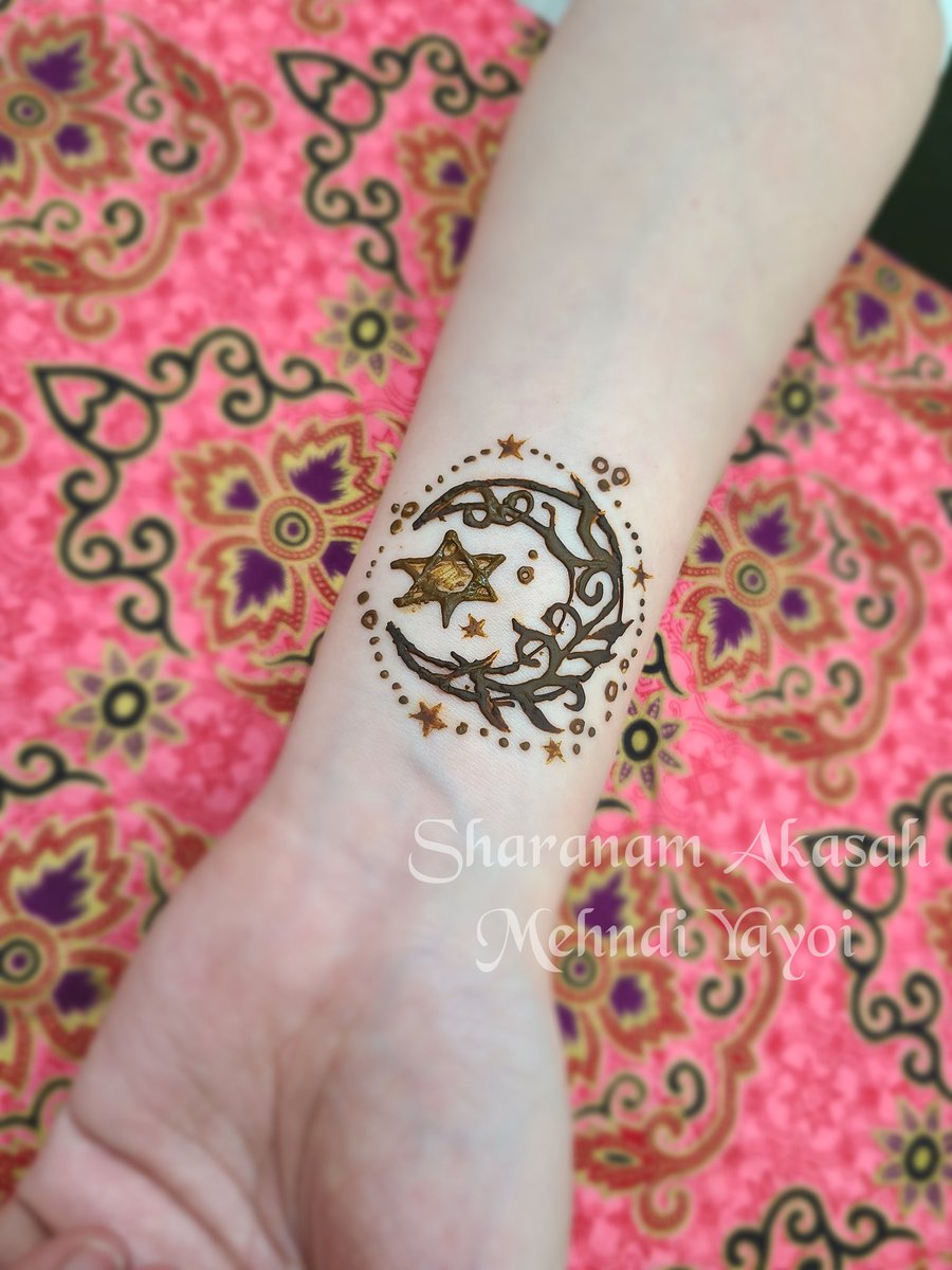 ☆リピーターさん☆
先月に続きヘナタトゥー体験ありがとうございます。
#mehndi #hennatatoo #hennaartist #メヘンディ #ヘナタトゥー #ヘナタトゥー東京 #リピート #ありがとうございます