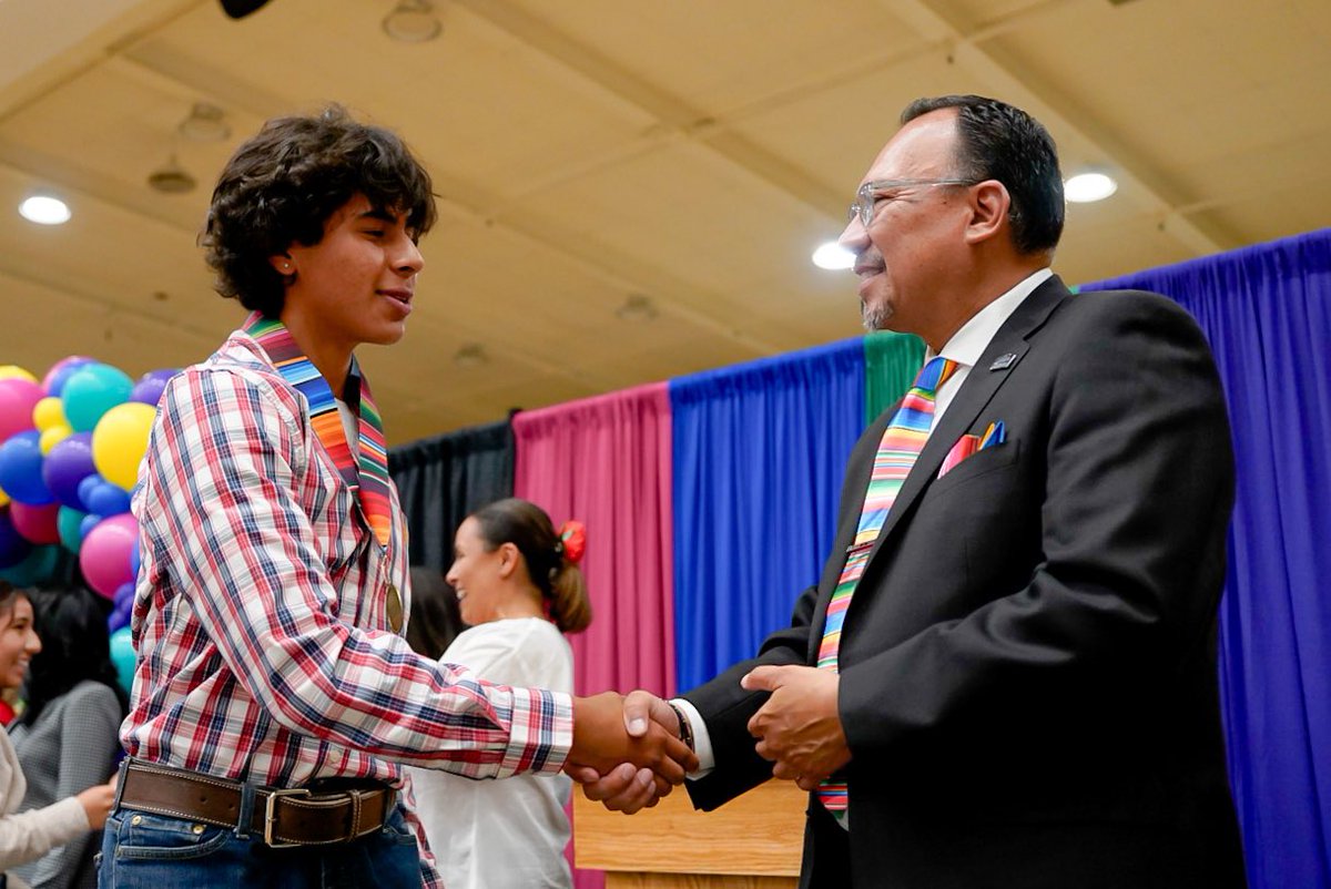 Rialto Unified School District tweet media