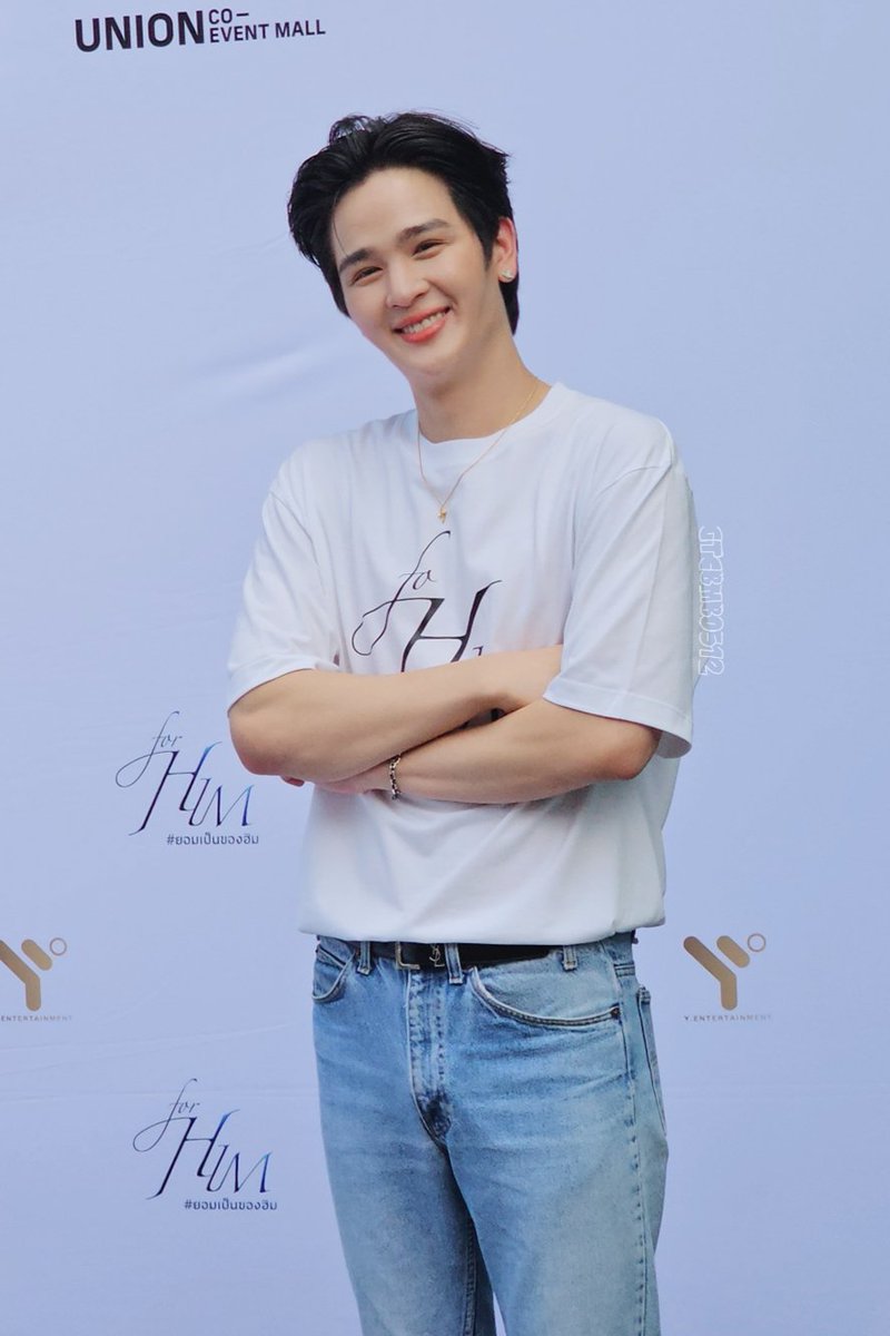 กำลังใจก่อนไปทำงาน!!✌🏻🫰🏻🥰
#Yoonpsn #แก้มกลมของยุ่น
#ยอมเป็นของฮิม #Forhimtheseries
#YEntertainment