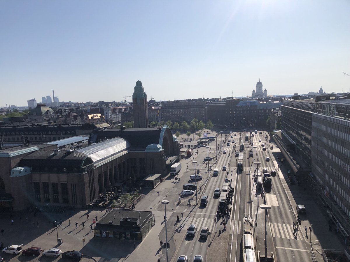 Helsinki morning, view from hotel roof! https://t.co/4e1kBjJryG