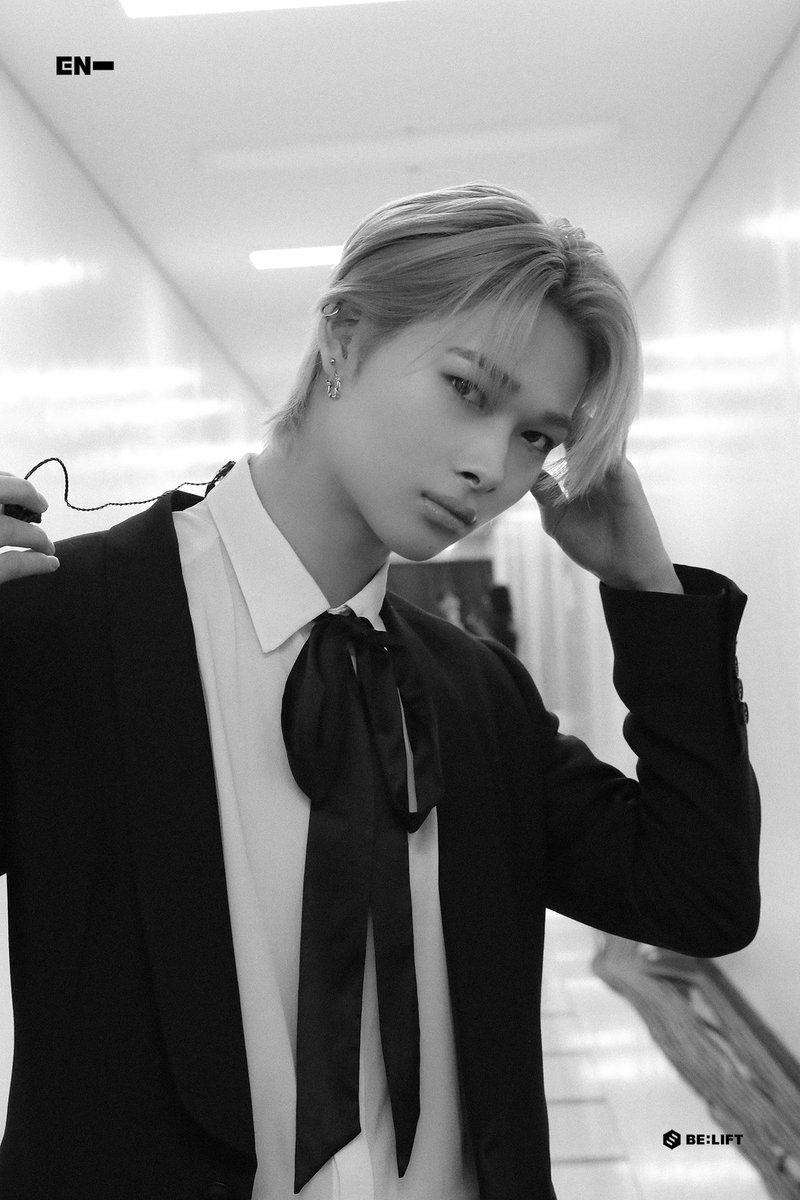 [#ENroll]
ENHYPEN BACKSTAGE PHOTO
@ 4th Mini Album SPECIAL SHOWCASE_230522

#ENHYPEN #엔하이픈
#DARKBLOOD #BiteMe