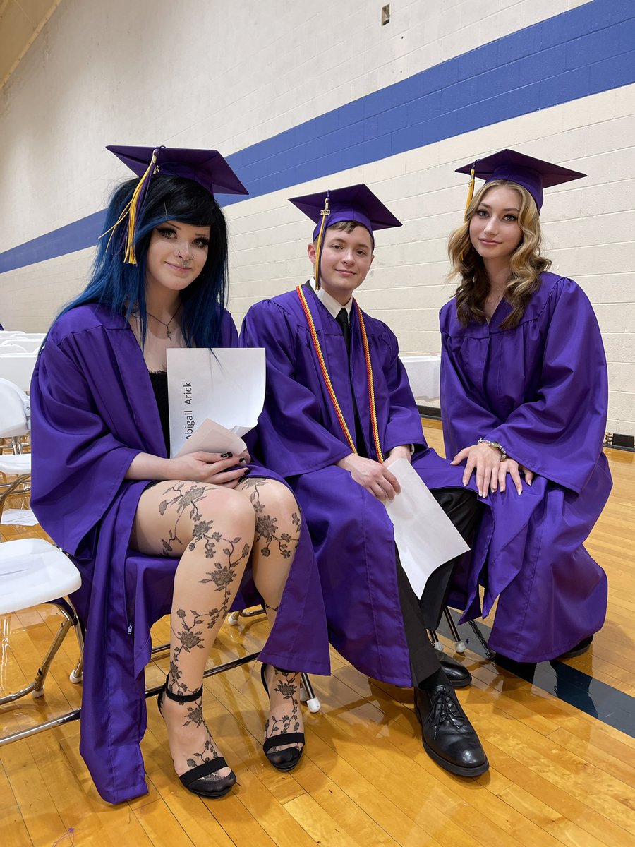 Johnston Schools on Twitter "A total of 604 students graduated tonight
