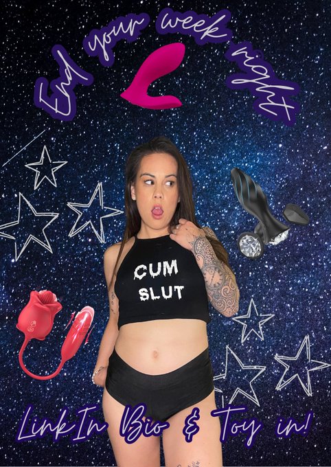 Y&rsquo;all wanna see my toys in action tonight? Live show with Lovense in!  https://t.co/avHmEF3xIW https://t