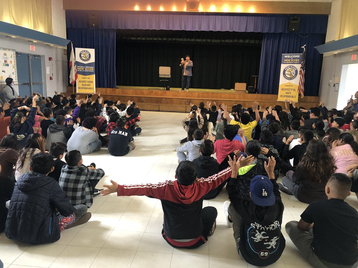 Thank you New River PTO for our fabulous magic show with @thewackoshow! Look at those smiling faces. It was many moments of wonder. #NRKnightsPride💙💛 <a href="/nlmusd/">Norwalk-La Mirada Unified School District</a>