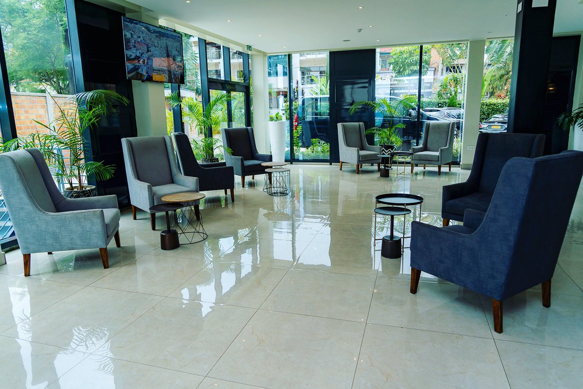 HotelMythos's tweet image. Check-in at Mythos Boutique Hotel with our modern and open lobby. A space that is both comfortable and chic, perfect for you to unwind in style.
#modernhotellife #opendesign #hotellobby #openspace