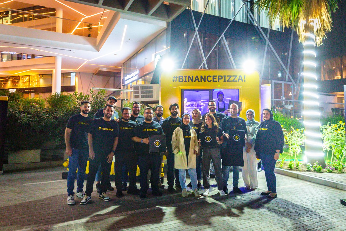 binance tweet picture