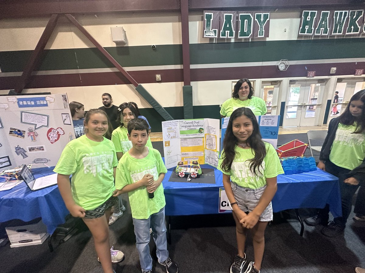RudyChem's tweet photo. What a great to finish my day @CeresUSD STEAM Make a Better World competition using @microbit_edu and @strawbees. Such great things happening in Stanislaus County. Thank you @EdTechGeekster for the invitation. #CSforCA #SeasonsofCS #CSisEverywhere https://t.co/wFPYxoJAxc
