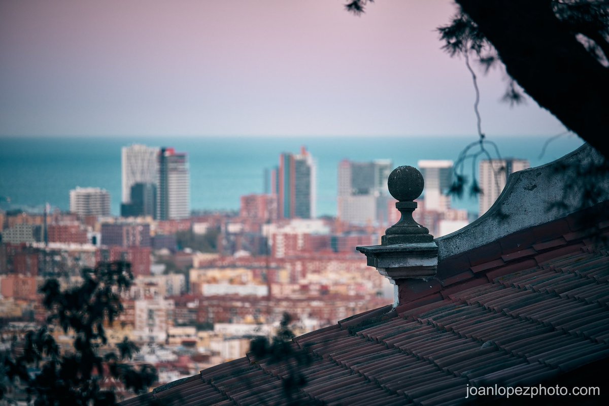 joanlopezphoto's tweet photo. Centennial institution
Escola Parc del Guinardó
📸 Fujifilm X-T5
📷 Fujinon XF 50-140mm F2.8 R LM OIS WR
⚙️ Distance 140.0 mm - ISO 125 - f/2.8 - Shutter 1/200
#barcelona #city #escolaparcdelguinardo #epdg #school #cityscape #streets #street #streetphotography #streetphotographer #urban #urbanphotography #urbanlandscape #skyline #sky #landscape #landscapephotography #sea #seascape #architecture #architecturephotography #picoftheday #photographer #photography #captureonepro #fujifilm #fujifilm_xseries #fujifilmxt5 #fujixt5 #xt5