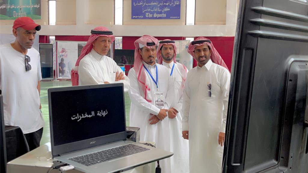 HashKSA's tweet photo. "جمعية التنمية الاجتماعية" في الشميسي تقيم معرض ملتقى أمان لتوعية الطلاب بأضرار المخدرات والتدخين والوعي بالأمن والسلامة بالشراكة مع ثانوية العارض، وبمشاركة عدد من الجهات الحكومية والأهلية. https://t.co/pqYsnvB7lz