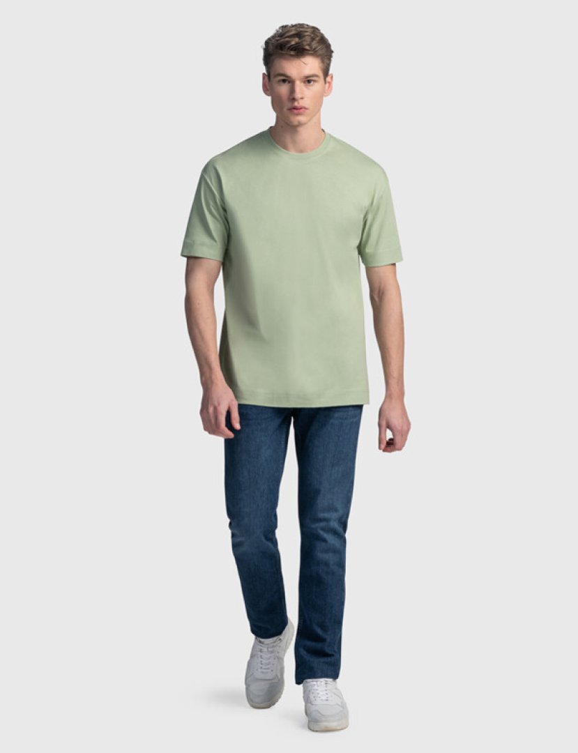 You just found the perfect oversized shirt. 🔝

The 'Ohio' is available in 9 colors. So we have the perfect color for every occasion.