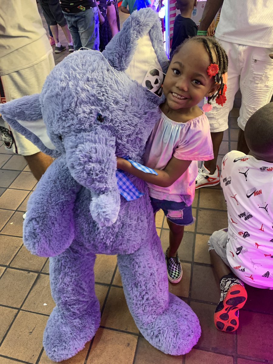 puttputt901's tweet photo. Congratulations to our adorable Fantastic Prize winner!  Who will be the next one? https://t.co/F9Ag9zzH43