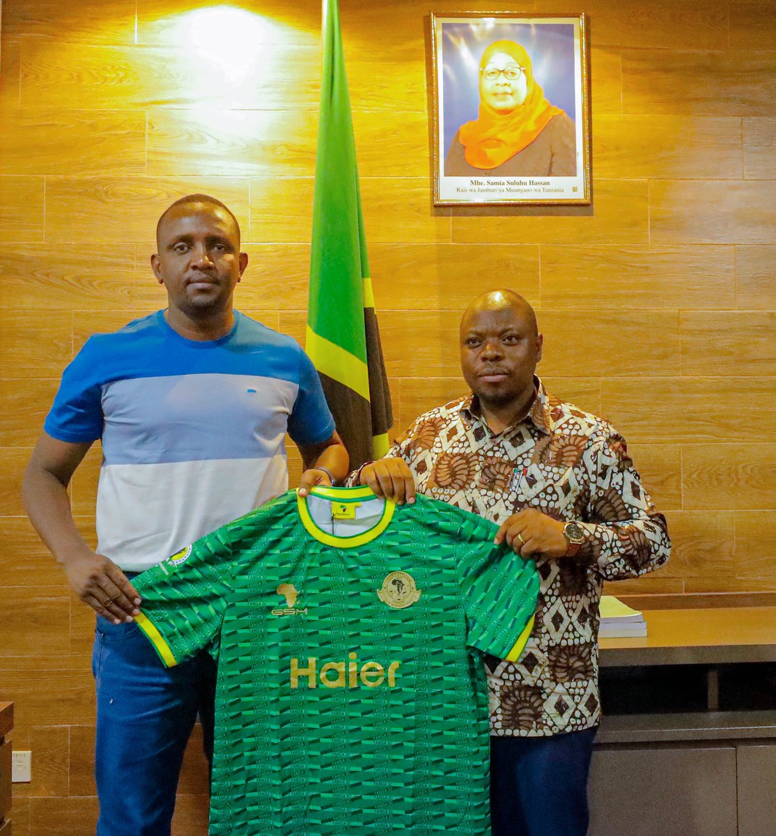 Young Africans SC On Twitter Akiongea Na Waandishi Wa Habari Ofisini 