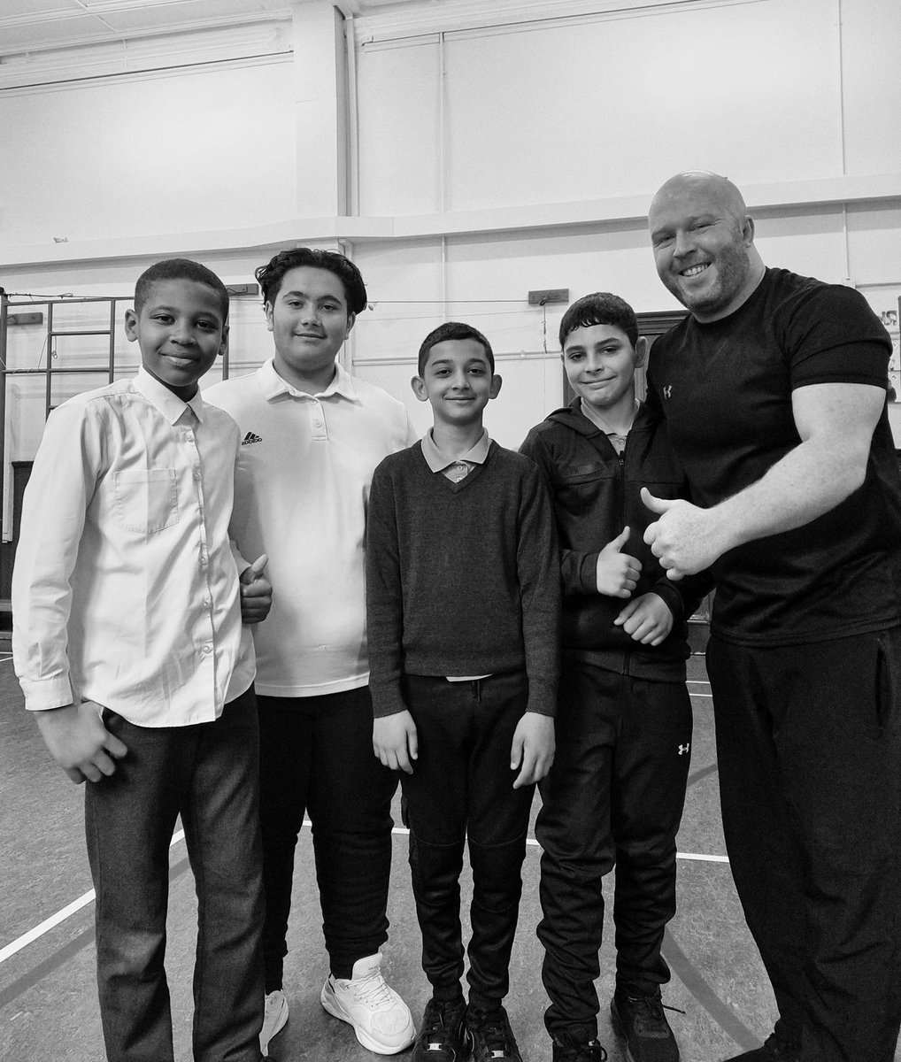 To perform consistently at a peak level focused and disciplined behavior is required. 

All behaviors we trained today with the boys <a href="/AnnetteStreetPS/">Annette Street PS</a> through martial arts and mental performance coaching. #focus #school #wellbeing