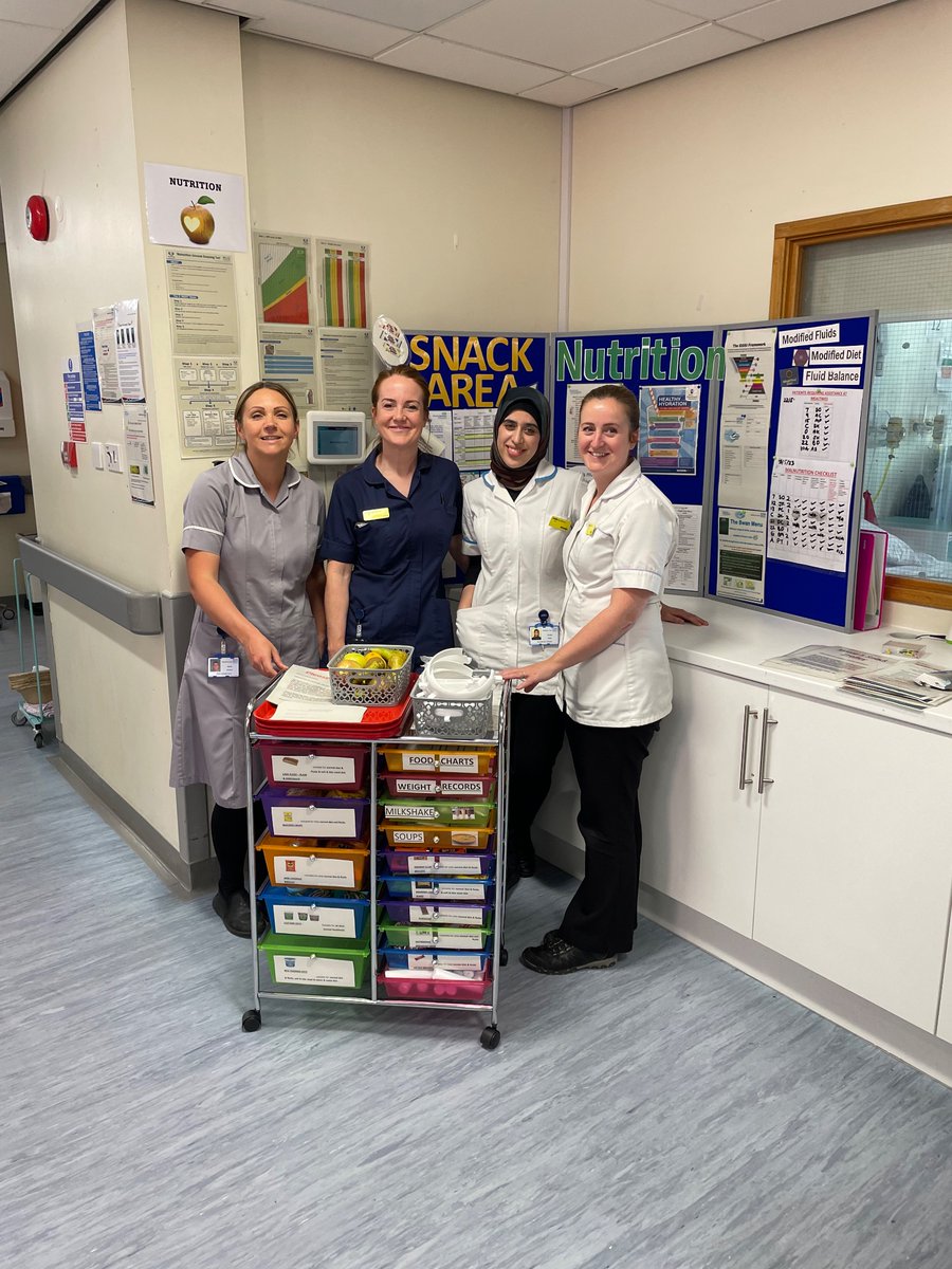 Another exciting addition to the acute stroke unit today - a project in collaboration with our lovely stroke nurses, ward dietitian and our SALT team. A snack trolley station for our patients to promote nutrition and hydration with dysphagia-friendly options for all 🍪🍦🍌🍓🍇🍴