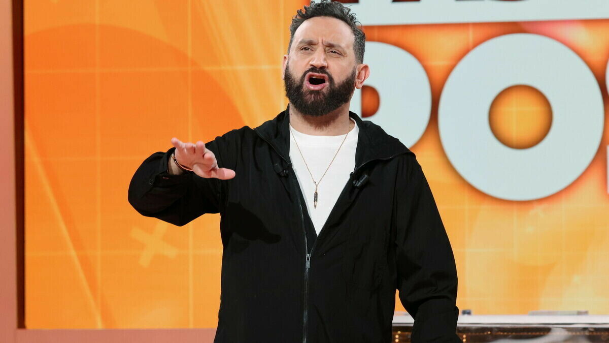 🇫🇷 FLASH | Cyril #Hanouna a menacé de « faire péter » l'émission « Complément d’enquête », qui travaille sur un portrait de l'animateur depuis plusieurs mois. « Je vous le dis, ils vont le faire, ce sera la fin derrière, parce que je vais mettre mon nez dedans », a-t-il affirmé.