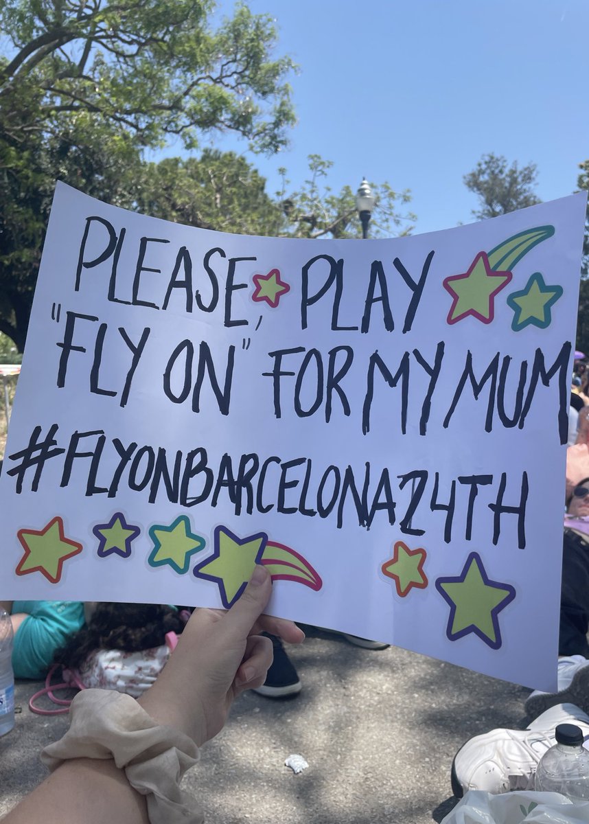 TODAY 🌟🪐🫂💗 <a href="/coldplay/">Coldplay</a> #FlyOnBarcelona24th