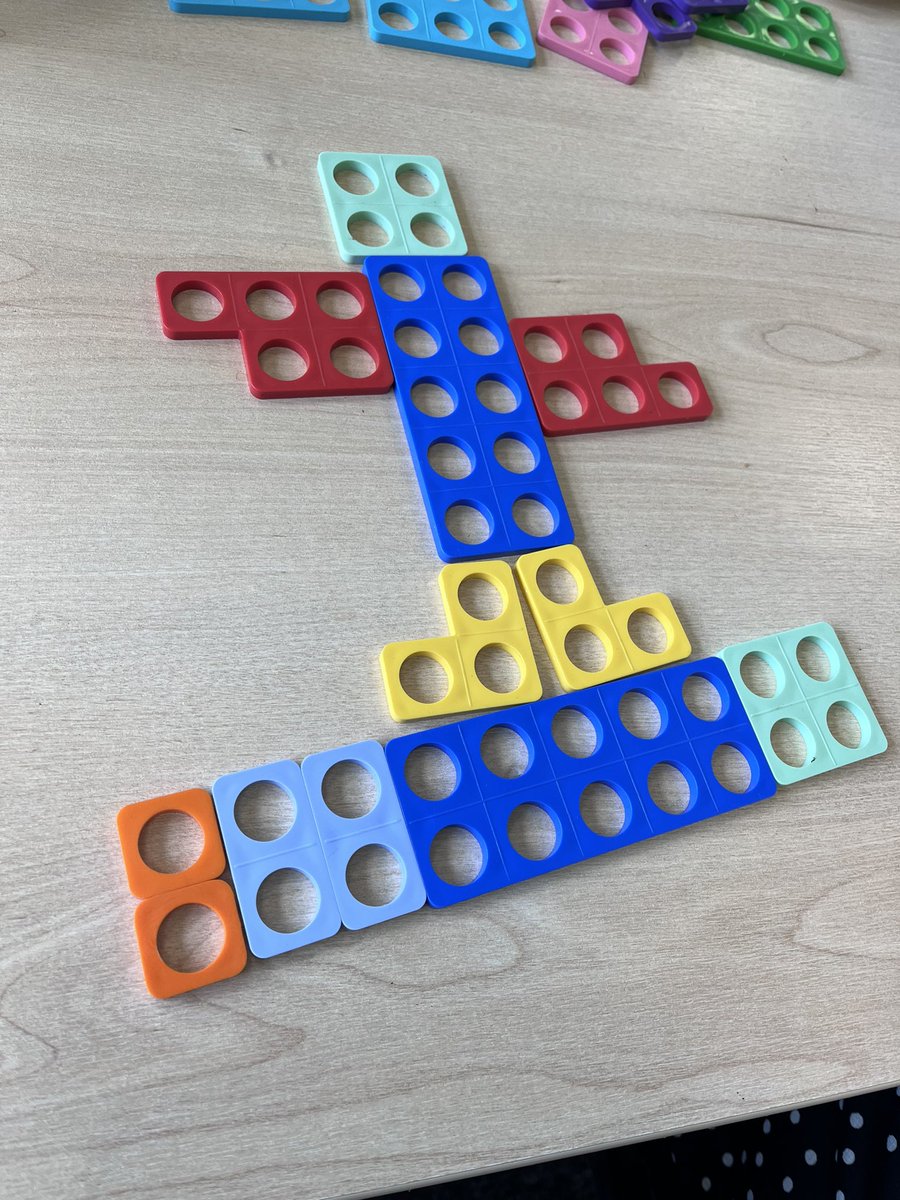 deb lowe tweet media