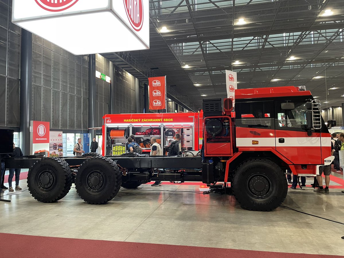 🇨🇿#Czechia: @TatraTrucks presented the new generation of Force cabs at #PYROS23 #IDET23. Judge for yourself. For us amazing!
