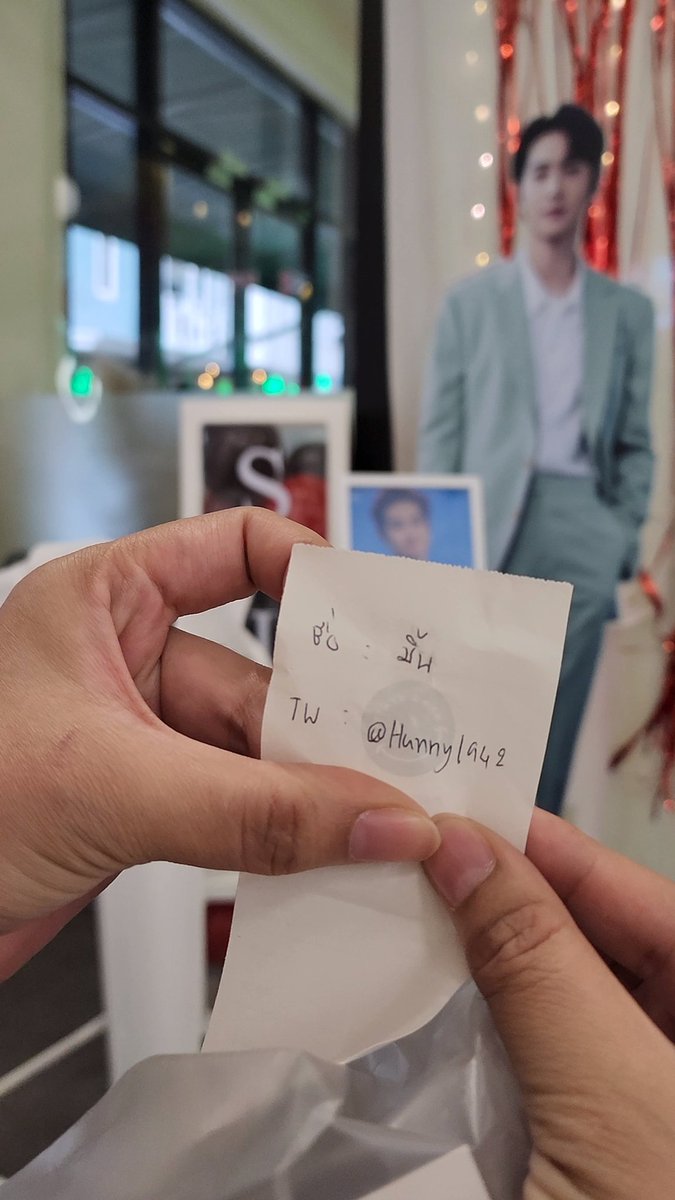 COTTONLAND_BKK's tweet photo. ประกาศชื่อผชด.รอบกิจกรรมหน้าร้านคาเฟ่ #MelodyinCottonLand (1)

ผชด.ที่ได้รับ photo print
@thatsong__
@Hunny1942
@Sspbp1
@Junkook15
@mycloudnps
@lukpeach___

ผชด.ที่ได้รับ รูปพร้อมกรอบ 4×6"
@bunnycitizen522
@jaonukimjun

ผชด.ที่ได้รับ รูปพร้อมกรอบ 8x12"
@Mymeze_7 https://t.co/5W76ZANd9r
