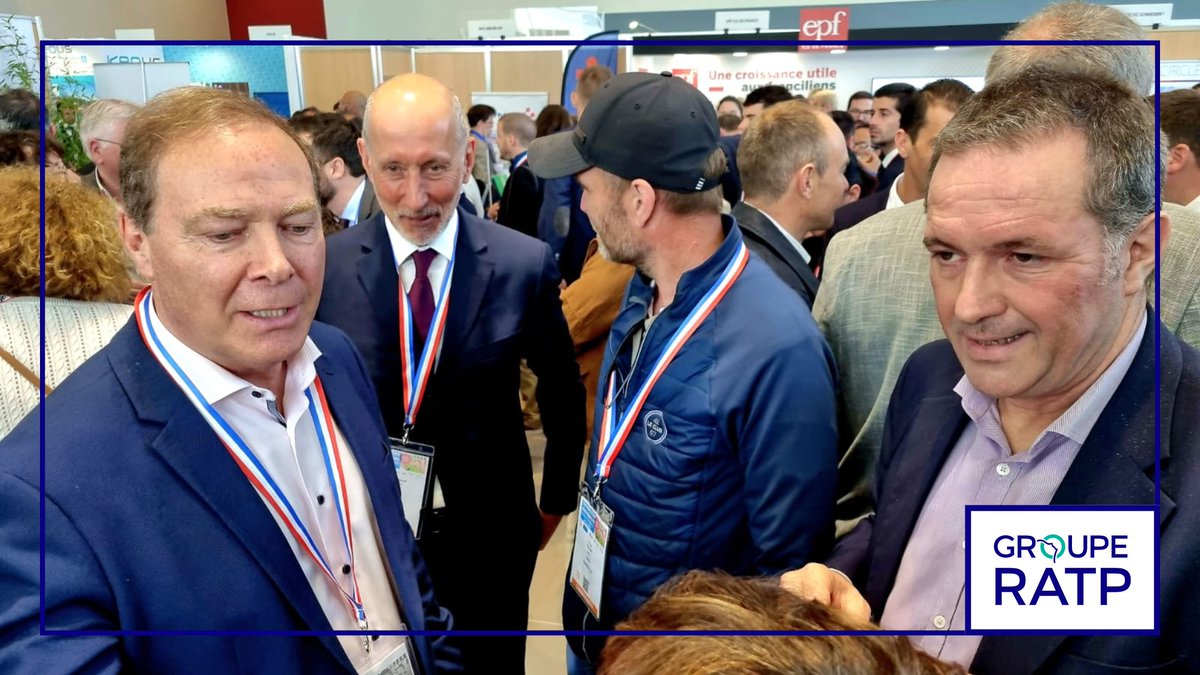 <a href="/V_Delahaye/">Vincent Delahaye</a>, sénateur de l'#Essonne, et <a href="/nicolas_samsoen/">Nicolas SAMSOEN</a>, maire de <a href="/villedemassy/">Ville de Massy</a>, sont aussi venus saluer d'autres élus sur le stand du #groupeRATP.