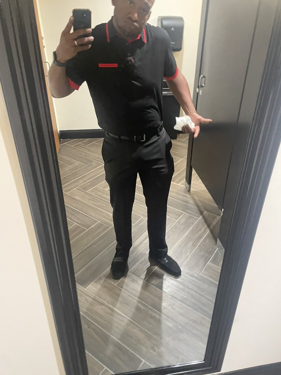 TheProdigalsSun's tweet image. The early bird gets the worm, right? 😩🥴 I been up since 2. #LordHelp