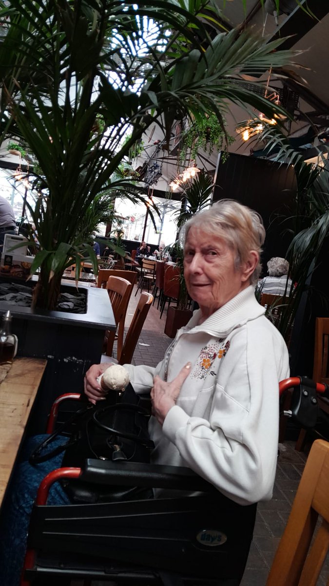 Little day out yesterday for the residents at Laurel Bank ❤️