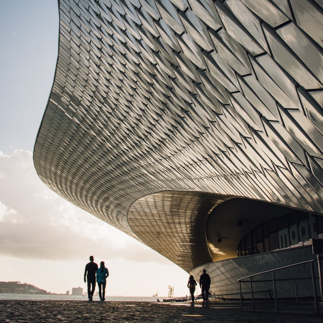 Affinità tweet media