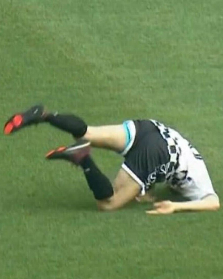 ScuderiaFerrari's tweet image. “Nothing just an inchident”