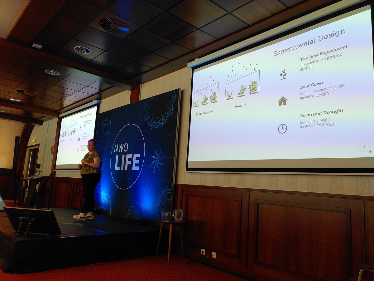 MorrienElly's tweet image. #NWOLife day 2 track Life and Planet @cyn_alb presents her work on extended summer drought effects of plant biodiversity and AMF communities. Especially, AMF competition with legumes seem to play a major role @SILS_UvA
