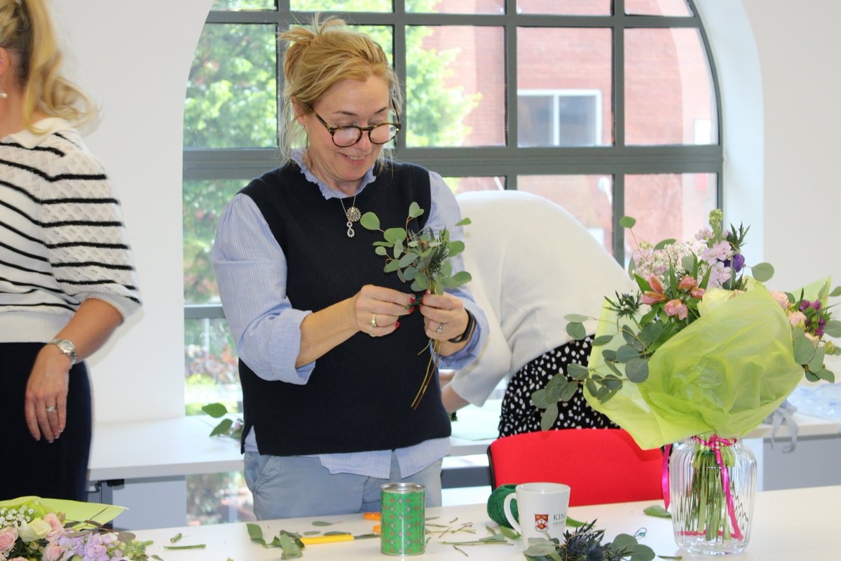 KGS1561's tweet photo. Feeling inspired after attending the creative 'Summer Bouquet' #BlueMonday workshop yesterday! Thank you, Mrs Sherwood, for sharing your knowledge and passion with us! 🌹🌻🌸 @KGSheadmaster @HMC_Org @KGS_Kindness #staffwellbeing #wellbeing #ItsNotBlueAtKGS #ThisIsKGS https://t.co/822J4pGOQQ