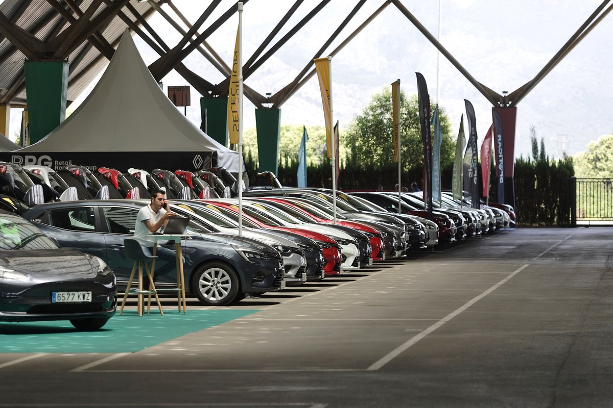 Las empresas expositoras de esta edición han preparado una completa oferta con más de 𝟲𝟬𝟬 𝗖𝗢𝗖𝗛𝗘𝗦 en constante rotación de tipologías muy diferentes. 😮 ¡Seguro que encuentras el tuyo en 𝗠𝗼𝘁𝗼𝗿𝗼𝗰𝗮𝘀𝗶𝗼́𝗻 𝗖𝗮𝘀𝘁𝗲𝗹𝗹𝗼́𝗻 2023!

📲  sge.st/KK0L6Sj